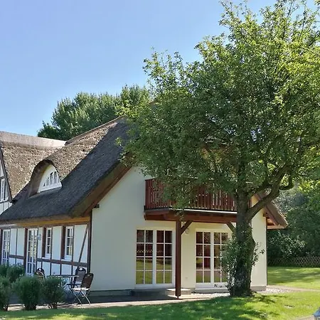 Hotel Hotel Und Appartements Jaegerhof Ruegen