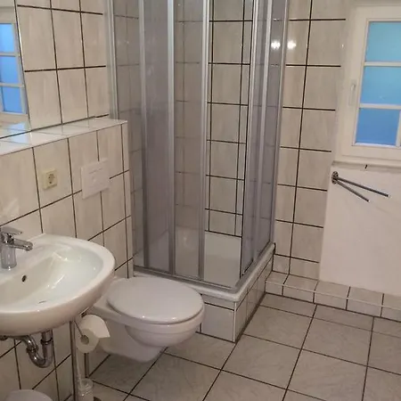 Hotel Und Appartements Jaegerhof Ruegen