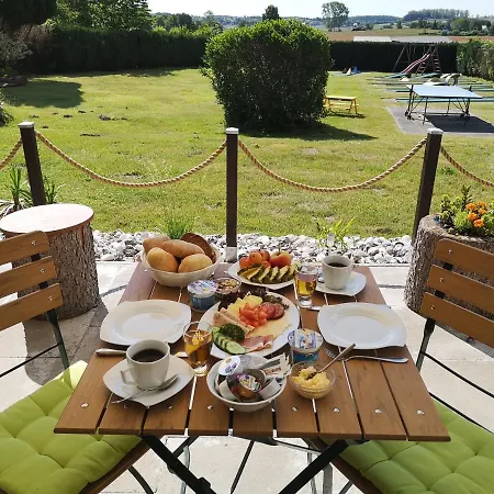 Hotel Und Appartements Jaegerhof Ruegen Hotel